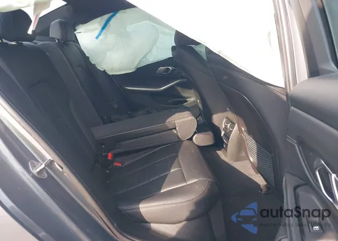 2023 BMW 330I xDrive из США, поврежденный, VIN 3MW89FF00P8D01707